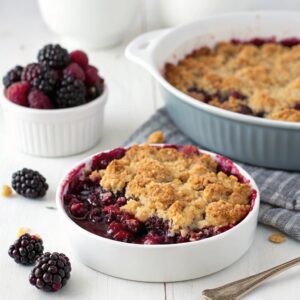Unforgettable Blackberry Crisp Recipe
